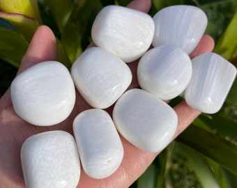 Scolecite Tumbled Stones