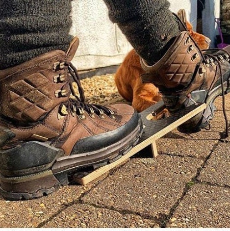 Boot Remover, Valentines Boot Jack, Boot Puller, Shoe Remover, Boot Jack,  Shooting Country Gift, Dog Walkers Gift, Wooden Engraved Boot Jack 