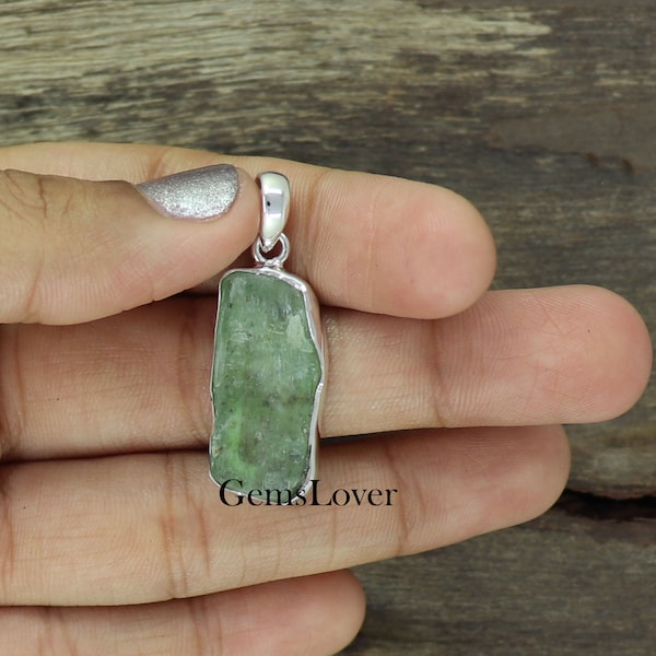 Raw Green Kyanite Pendant, 925 Sterling Silver Pendant, Healing Gemstone Pendant, Unique Women Gift Necklace, Handmade Pendant, Gift For Her
