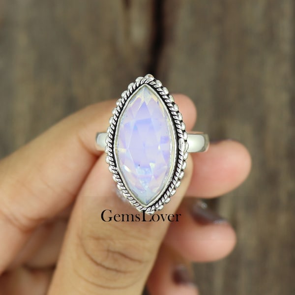 Bague en opalite, bague en argent sterling 925, bague de déclaration, bague en pierre marquise, bague en pierre de guérison, bague en pierre de naissance, bague femme, cadeau pour elle