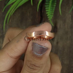 Anello in rame martellato fatto a mano: fascia in rame massiccio, gioiello curativo.