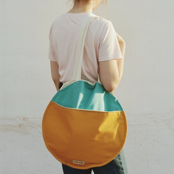 circle tote bag