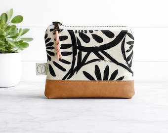 Boho Mini Zipper Bag | Zipper Pouch | Vegan Leather Coin Bag