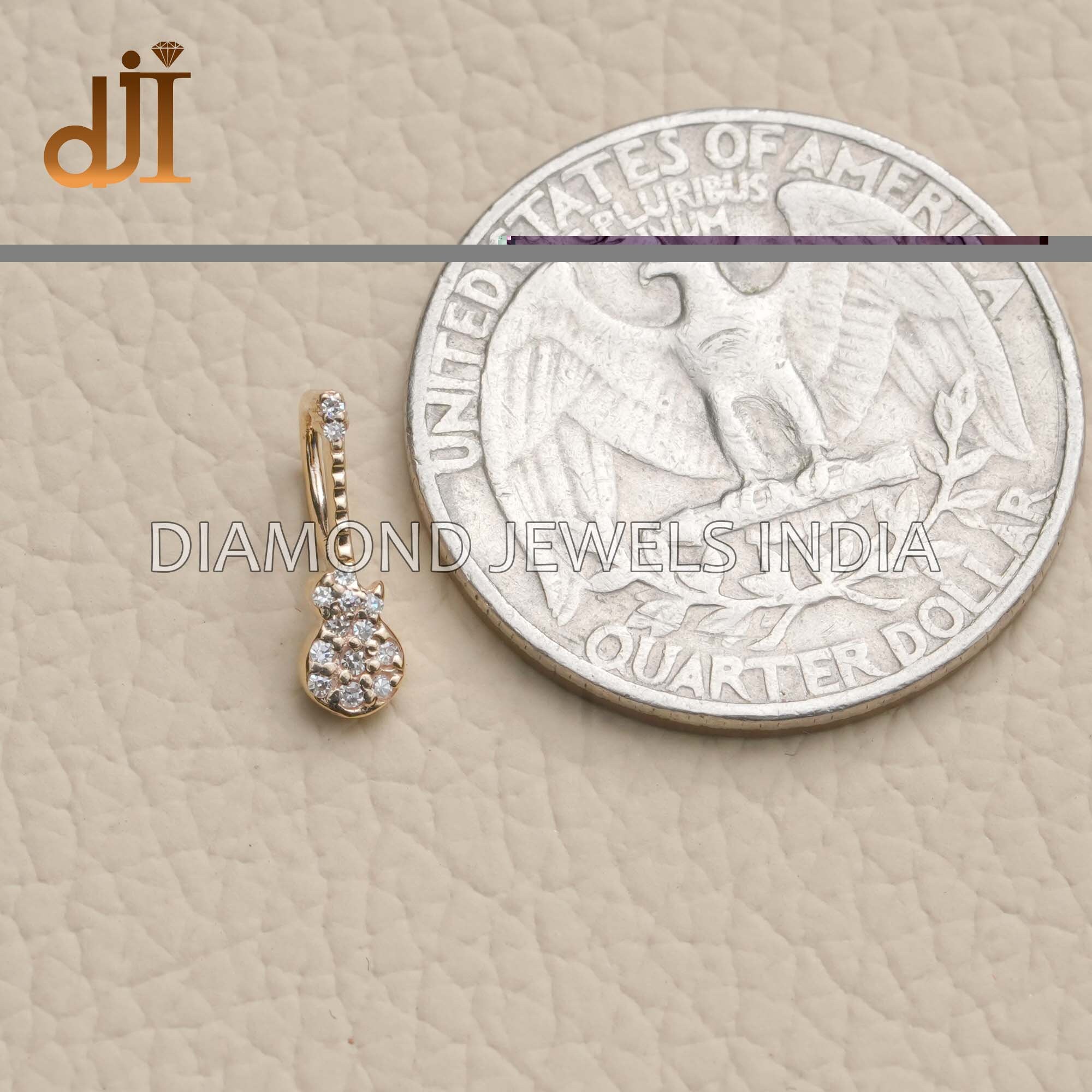 MATEO♦14Kミニダイヤモンドバーバイパスピン Mini Diamond Bar bypass studs – MATEO