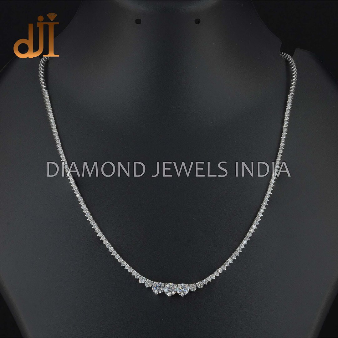 Graduation Diamond 14k Gold Diamond Tennis Necklace, Natural G Color SI ...