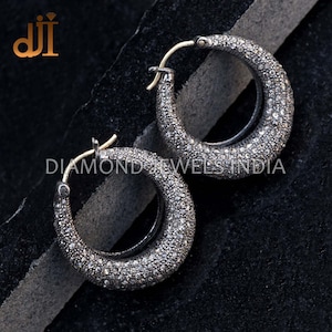 Naturalne kolczyki z diamentami Pave Huggie Hoop Oksydowane 925 Srebro Ręcznie robione Moda 14k Złota Biżuteria EAMJOS-849