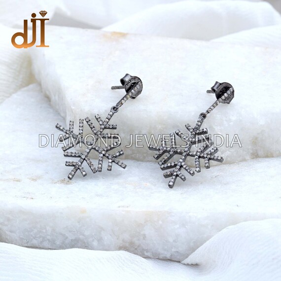 SLEEKEE Set Orecchini E Ciondolo Fiocco Di Neve In Argento Con Zirconi, 1 Cm E 1.8x1.2 Cm, Gioielli Eleganti Invernali Per Donna