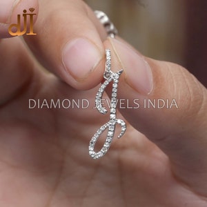 Sólido ouro branco 14k pavimentado com diamante inicial J pingente joia, pingente minimalista, joias de diamante Índia, pingente unissex