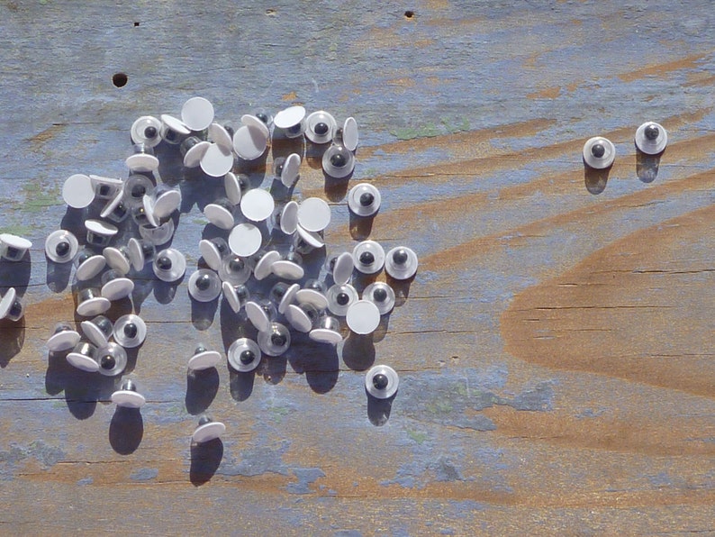 100 Pcs Diameter 5mm Wiggle Eyes Craft Eyes Goggle Eyes