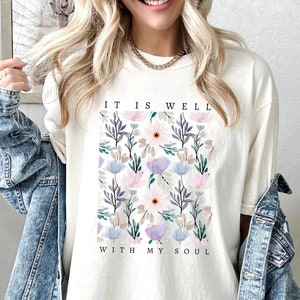 Está bien con mi alma camiseta cristiana, camisas cristianas Comfort Colors, camisa cristiana floral vintage, regalos cristianos, ropa de Jesús