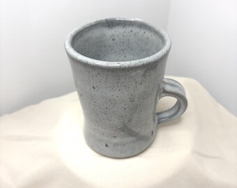 Tazze alte in ceramica grigia