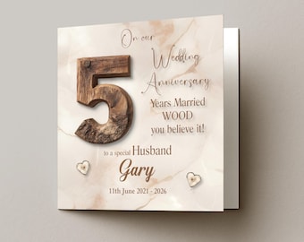 Personalizado en nuestra tarjeta de 5º aniversario de madera: Esposo, esposa, cónyuge