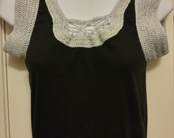 Women's black tank/Women's crochet tank/Black and Ivory tank/Ivory crocheted tank/black crochet tank/Women's gift/Women's clothes