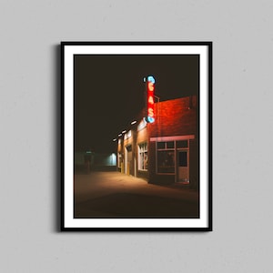 Stampa fotografica di stazione di servizio d'epoca / Arte murale da garage / Decorazione artistica per caverna dell'uomo / Decorazione per la casa retrò / Foto incorniciata della vecchia Route 66