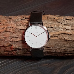 Gepersonaliseerd minimalistisch horloge, gegraveerd klassiek horloge, gegraveerd horloge, mens custom horloge, boyfriend watch, custom polshorloge, stalen horloge