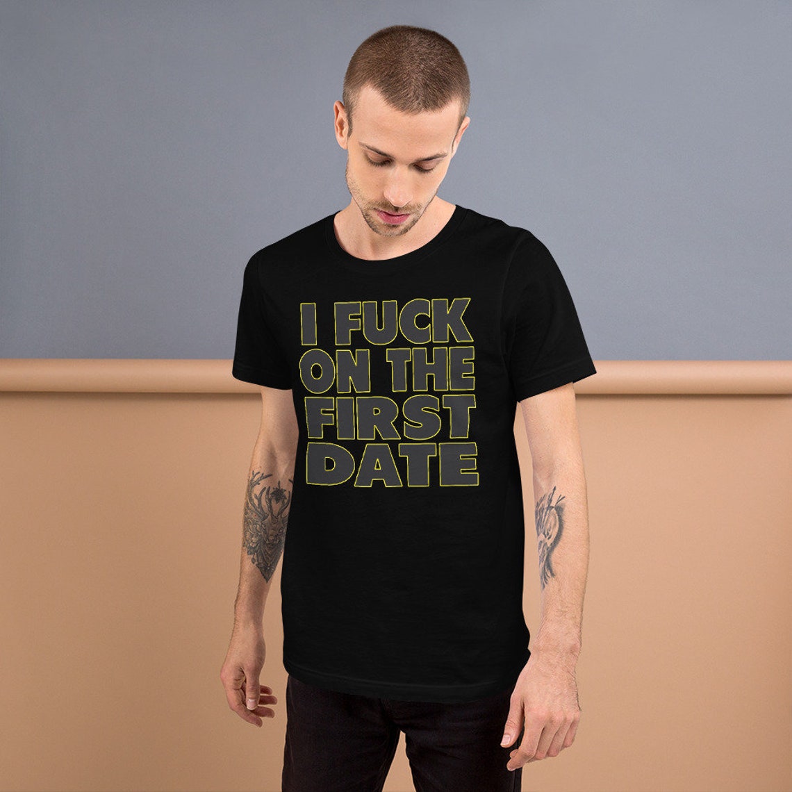 Lustiges T-Shirt 'I Always Fuck On The First Date' - Tank Top Für Damen & Herren