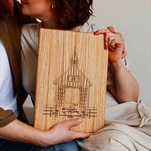 Custom cutting board, Engraved Home Portrait, Housewarming gift for Newlyweds, Gift for couple, First House Sketch, Maple cutting board