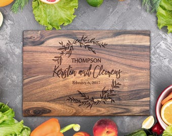 Custom cutting board, Personalized cutting board, Engraved cutting, Wedding day gift for Couple, Bridal shower gift