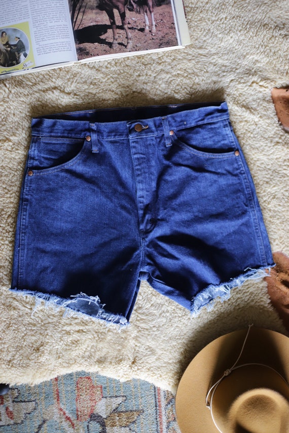 80s vintage wrangler cut off denim shorts