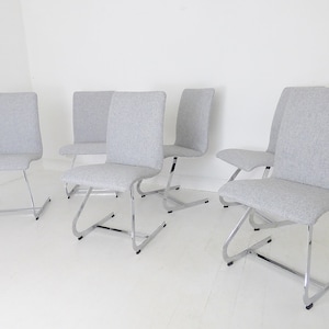 Set vintage di 6 sedie da pranzo cromate a sbalzo di Richard Young per Merrow Associates