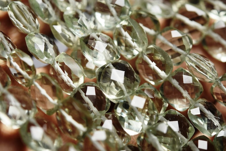 Faceted Cushion Briolettes Natural Amethyst Vertical Top Drilled 8 Inches Strand Size 8x8mm