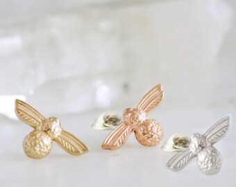 Bee Brooch Silver