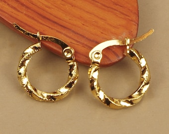 15 mm round twisted hoop earrings in hypoallergenic stainless steel gilded with fine gold