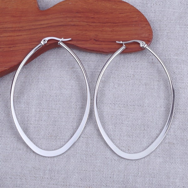 Boucles d'oreilles créoles anneaux ovales 60 mm x 40 mm en acier inoxydable hypoallergénique