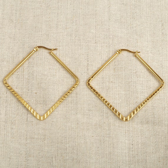 Square creole earrings discount