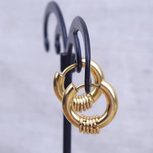 Pair of mini hoop huggie rings with small rings 14 mm, 16 mm, 18 mm, 20 mm in hypoallergenic stainless steel gilded with fine gold