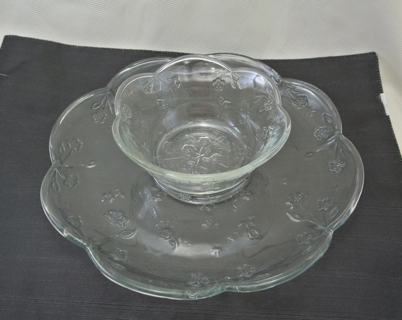 Anchor Hocking Savannah Floral Pattern Glass Platter With Dip Etsy