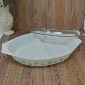 Vintage PYREX Snowflake Pattern White With Turquoise Snowflakes 1 1/2 ...