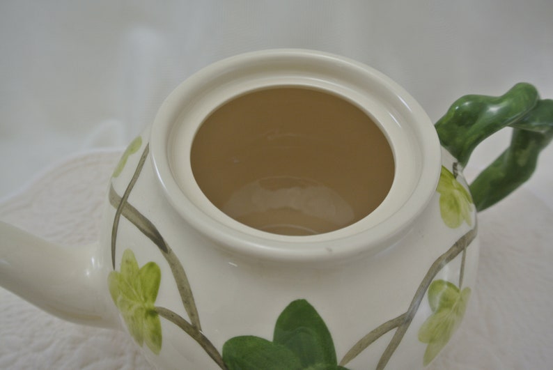 Vintage Franciscan Teapot Ivy II Made in England