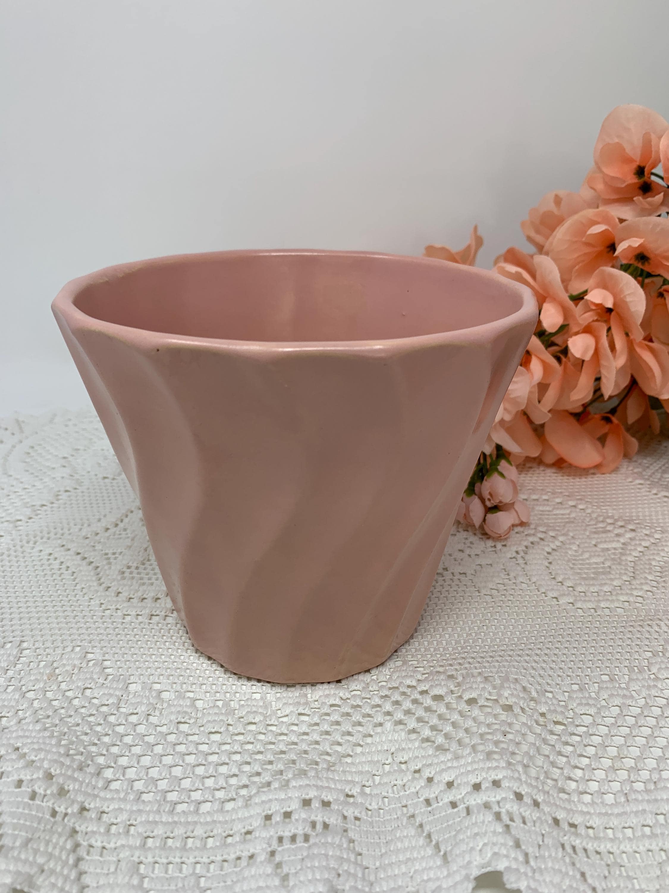 Bauer Pottery Swirl Pot - Etsy