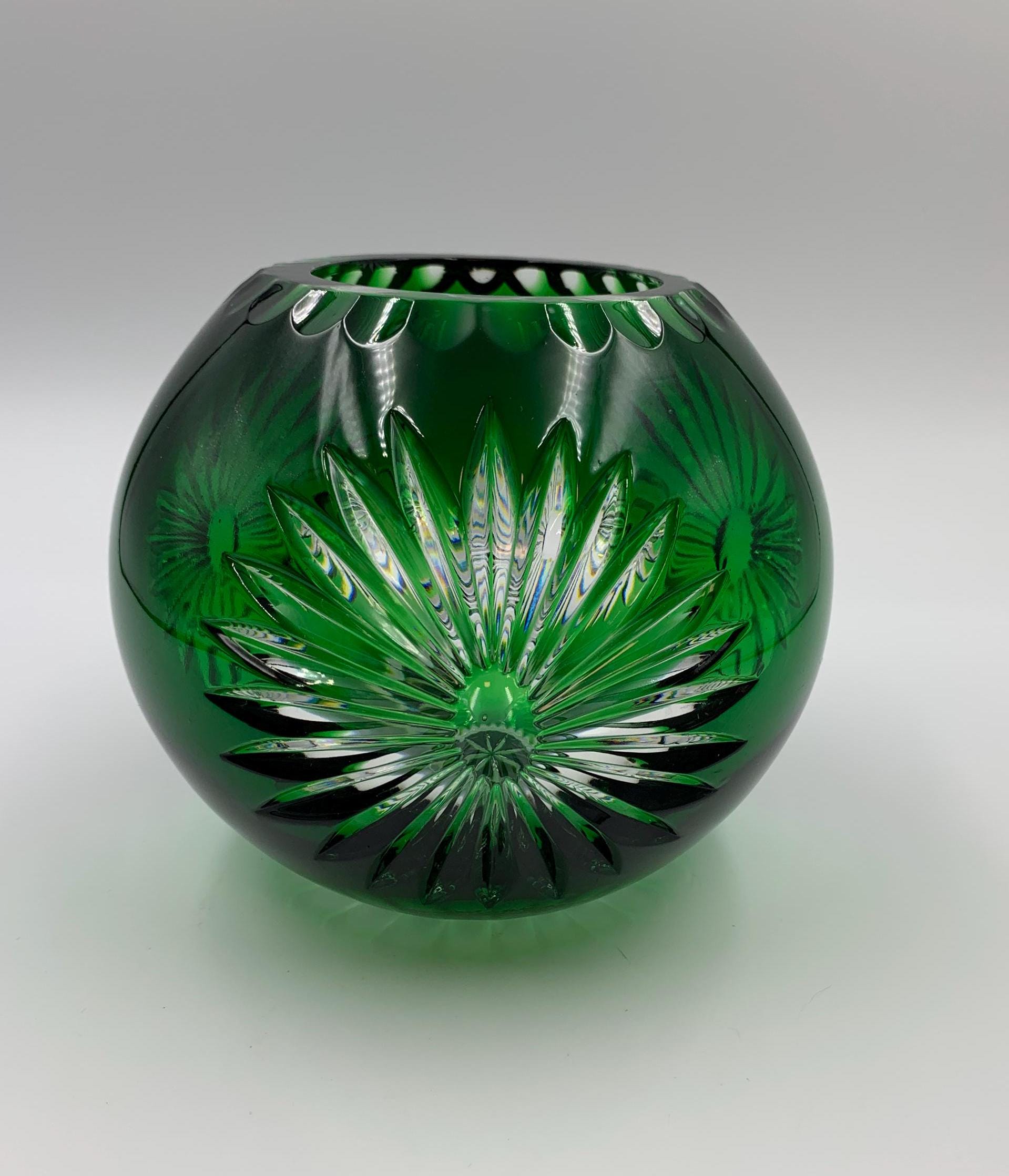 Ajka アイカ　クリスタル　切子　花瓶　フラワーベース　1点　グリーン　緑 Ajka crystal - Etsy 日本
