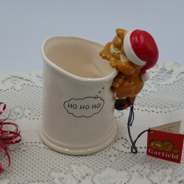 Adorable 1978 GARFIELD Christmas "Ho Ho Ho" 3D Mug Made by Enesco for Jim Davis. Has Original Tags.