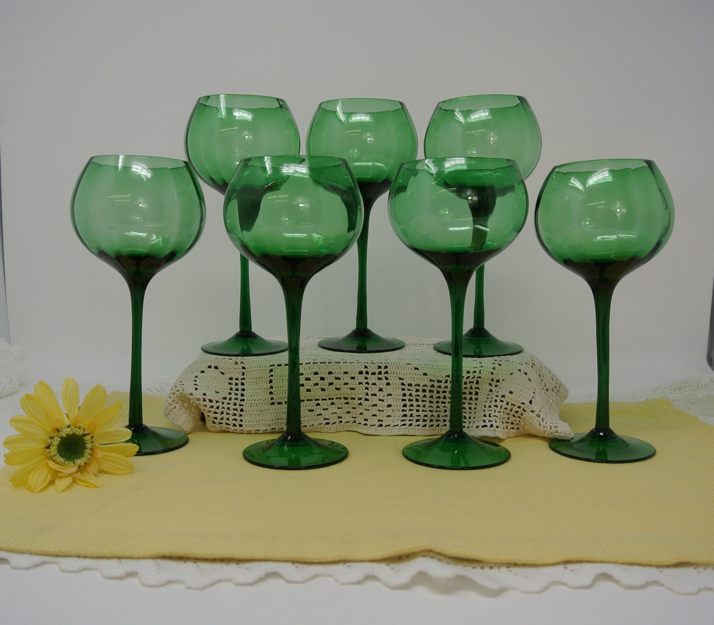 Joeyan Green Vintage Drinking Glasses,Embossed Ribbed Water Glass  Cups,Colored Sunflower Patterned Highball,Beaded Tumblers Glassware Set for