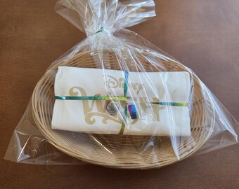 Recipe Exchange basket with tea towel