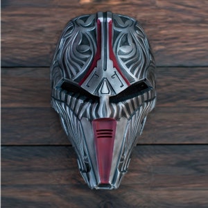 Sith Acolyte from Star Wars Cosplay mask unfinished