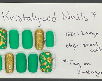 Press On Nail Set Green with Gold - Press On Nail Set