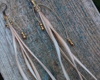 Pendientes de plumas naturales/Pendientes colgantes ligeros/Plumas BOHO/Plumas de pájaro/Plumas LARGAS/Ideas de regalos para mujer