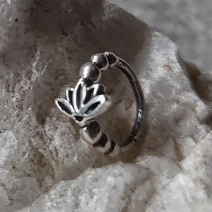 Anillo de plata de ley para la nariz de 0,8 mm de grosor/Anillo de plata de loto/Hermoso/Pin de nariz/Vintage