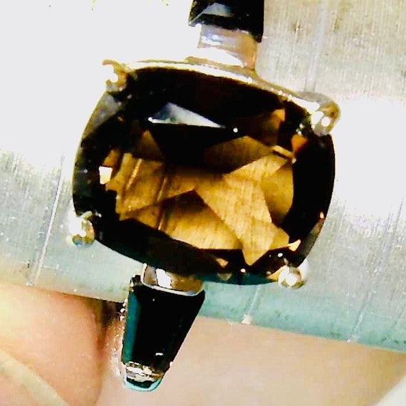 Smoky Quartz, Rectangular Cushion shape, Sissor C… - image 5