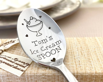 Cucchiaio da gelato unico con nome inciso regalo - Cucchiaio personalizzato per amante del gelato - Regalo per un'amica - Cucchiaio da gelato per la mamma