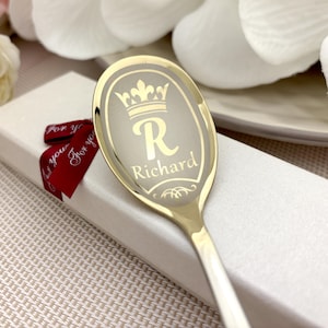 Cadeau koffielepel - gepersonaliseerd naammonogram op theelepel - aangepaste lepel Leuk cadeau voor haar Elegante gravure gouden lepel verjaardagscadeau