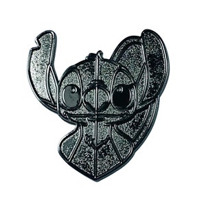 Pin – Stitch and Angel from Lilo & Stitch – Disney Fantasy | Cute Alien Duo Gift for Sci-Fi Animation Collectors and Cartoon Enthusiasts