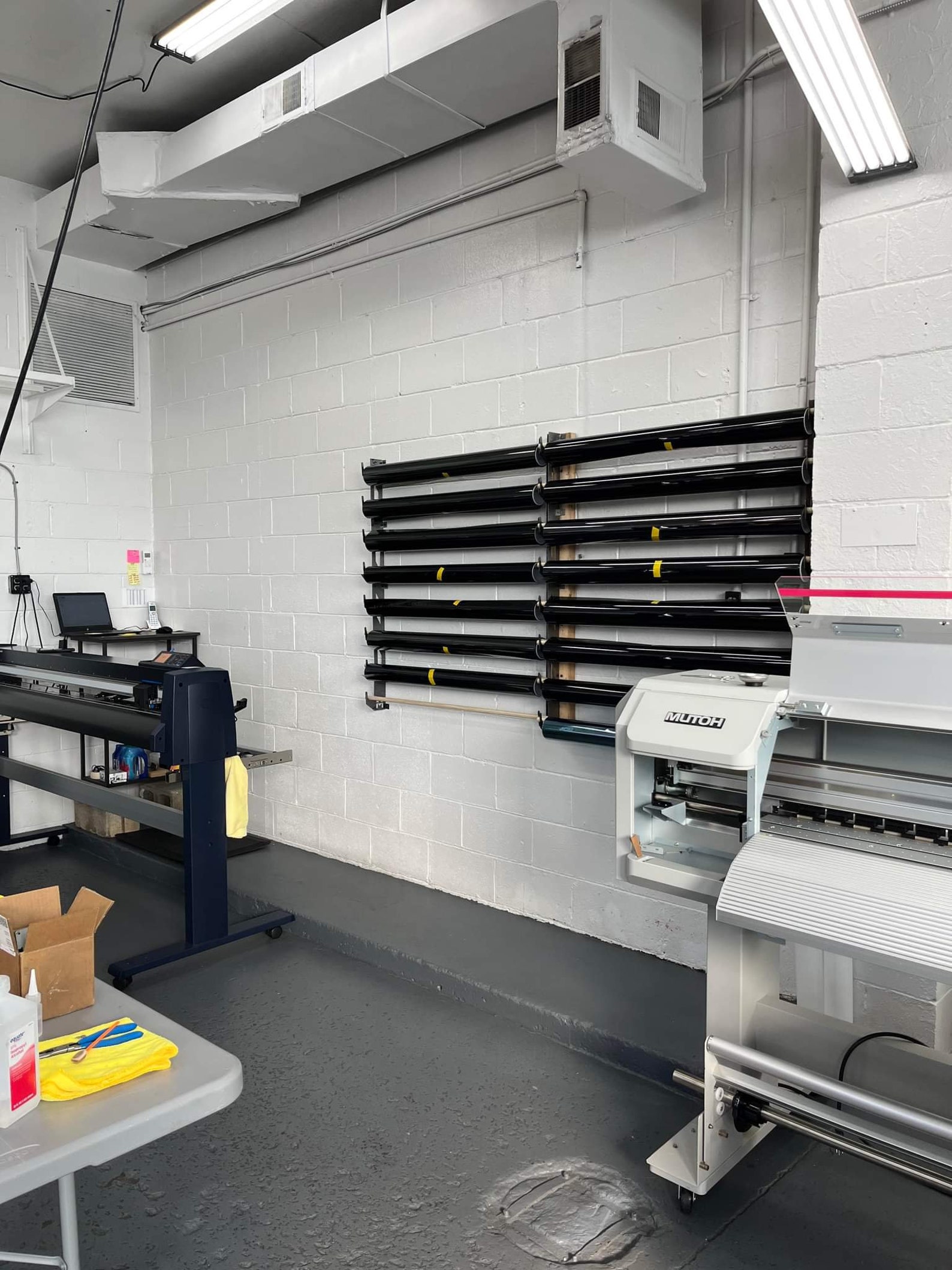 Tint and Vinyl Wrap Rack - Wall Mounted Organizer for Vinyl Rolls ...