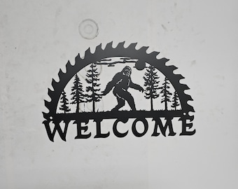 Bigfoot Welcome Sign: Rustic Metal Saw Blade Art - Cabin Decor