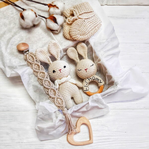 Expecting Mom Gift 60+ Gift Ideas for 2024