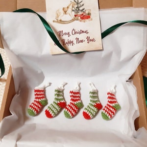 Miniature christmas stockings for doll house, dollhouse christmas crocheted stocking 1&quot;, fancy handmade mini stockings, small stocking bulk